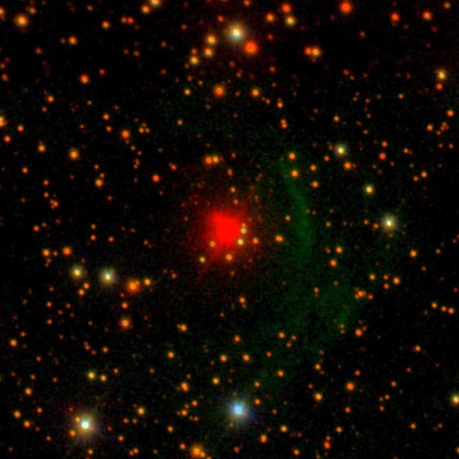 NML Cygni observada durante o Sloan Digital Sky Survey Data (Imagem: Reprodução/Sloan Digital Sky Survey, Apache Point Observatory, Astrophysical Research Consortium)