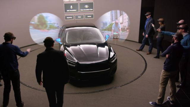 Empresas automobilísticas adotam HoloLens para a linha de montagem