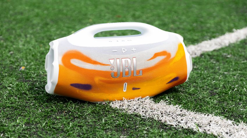 JBL Boombox 4