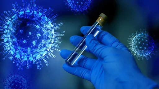 Mutação precoce do coronavírus pode ter tornado a pandemia mais "potente"