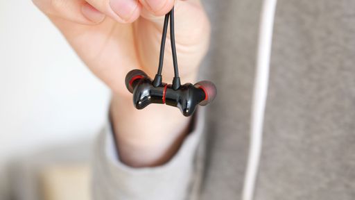 OnePlus lançará fones de ouvido e carregador sem fio junto do OnePlus 8