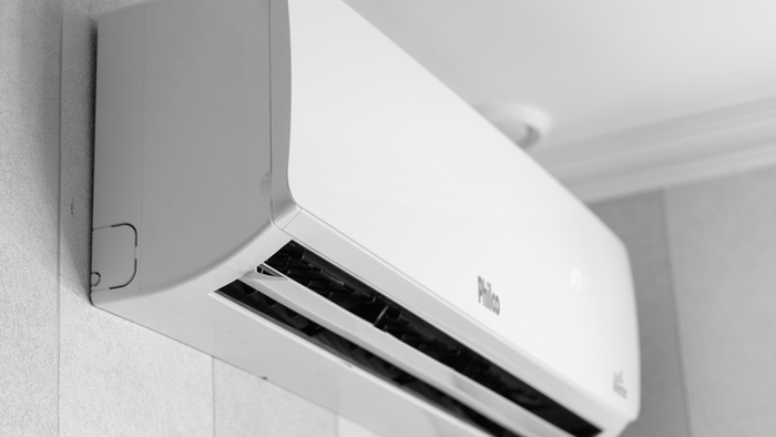 Ar-condicionado portátil x Split: qual consome menos em 2026? Fizemos as contas