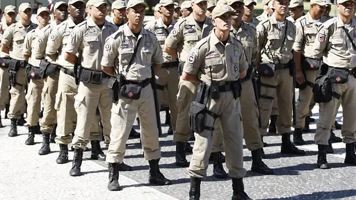 Tecnologia utilizada no Rio dispersa grupos de guardas batendo papo nas esquinas