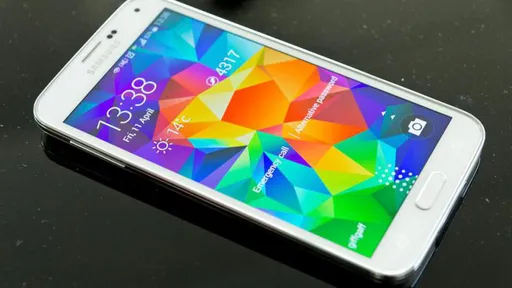 Samsung lança Galaxy E5 e E7, dois novos smartphones com preços acessíveis