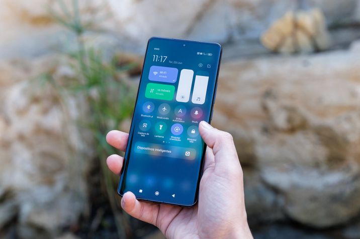 Xiaomi Mi 13 Pro central