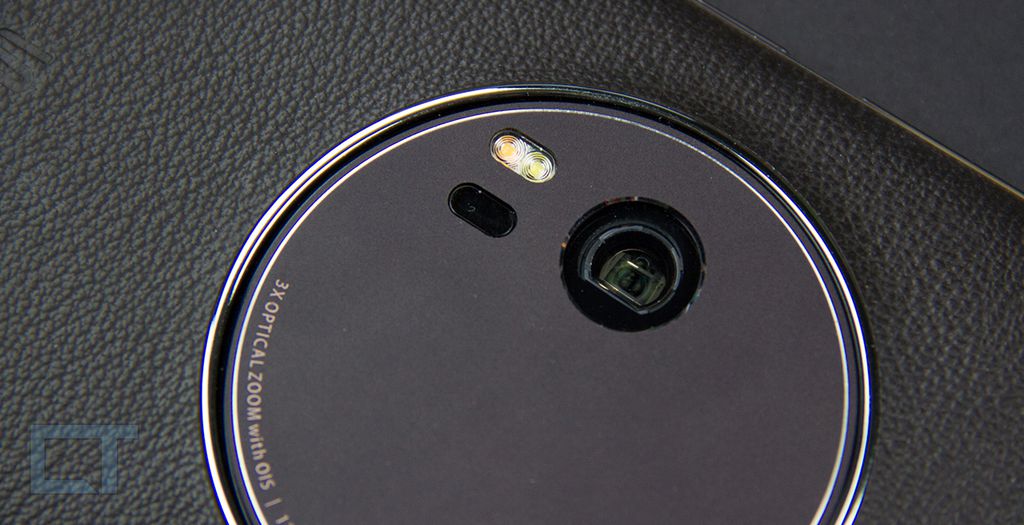 Zoom óptico sem precisar de câmera secundária? O Zenfone Zoom fazia isso em 2015 (Imagem: Canaltech)