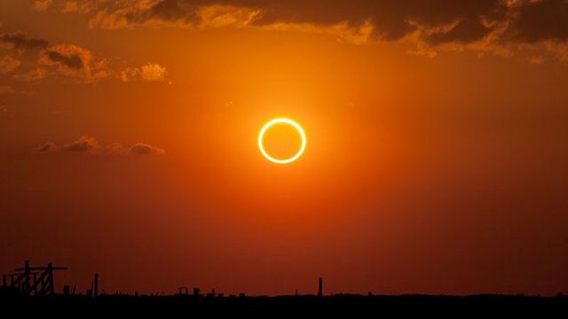 Eclipse solar com "anel de fogo" poderá ser visto no Brasil neste domingo 