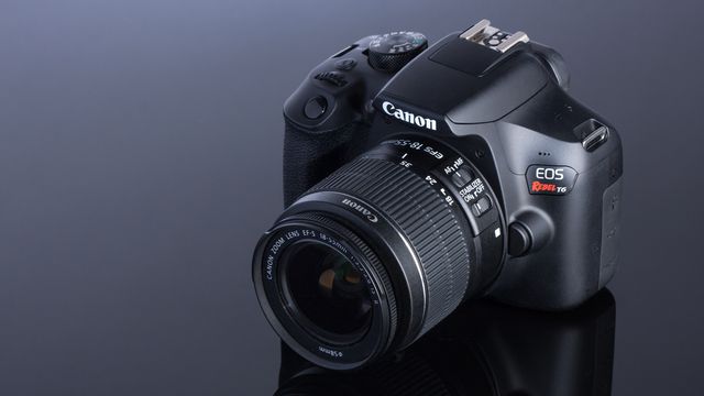 PREÇO IMPERDÍVEL: Câmera Canon EOS Rebel T6, a queridinha dos youtubers