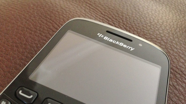 Nova versão do BlackBerry OS adiciona suporte a instalação OTA de apps Android