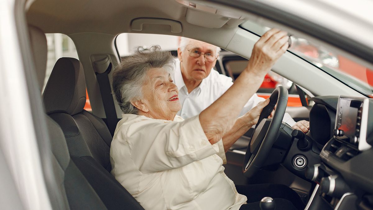 Lei para idoso comprar carro novo mais barato existe ou é mito? Entenda