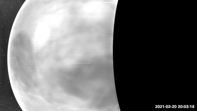 As características do lado noturno de Vênus e o airglow em sua atmosfera (Imagem: Reprodução/NASA/APL/NRL)