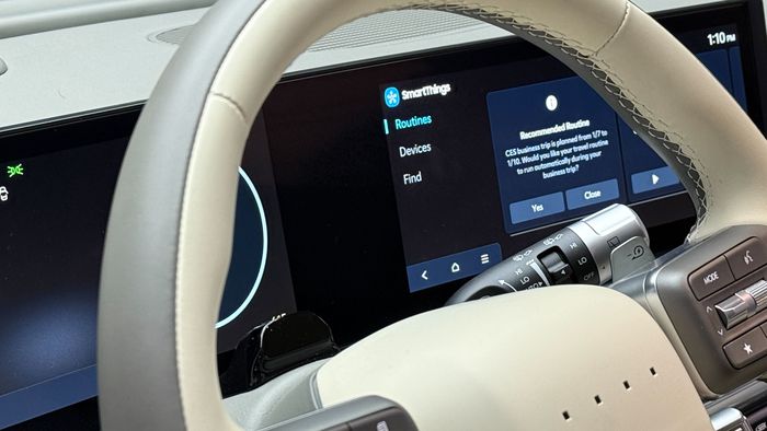 The Tactile Correction: Hyundai’s Retreat from the Oversized Screen