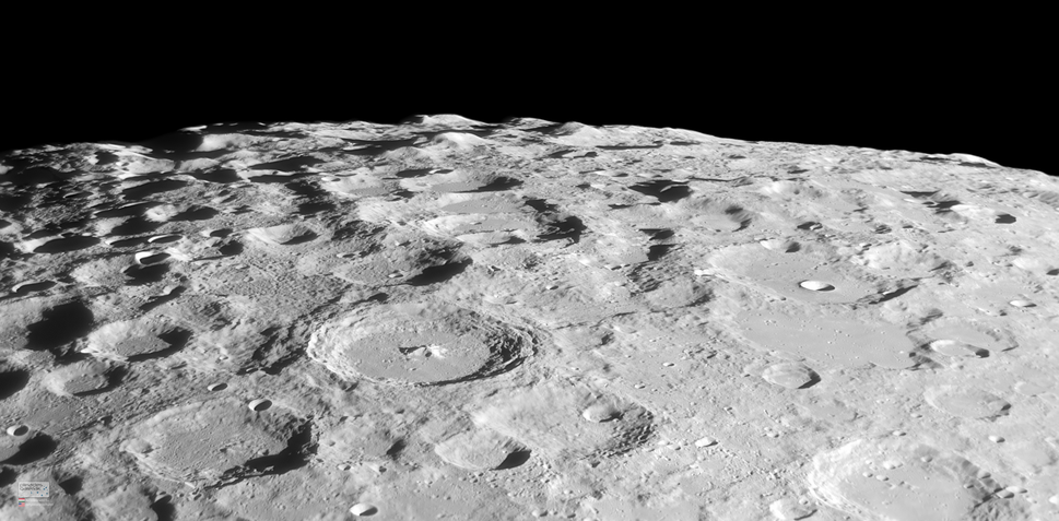 Polo sul da Lua
