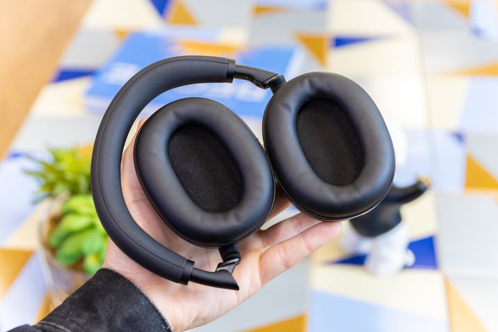 Sony WH-1000XM6