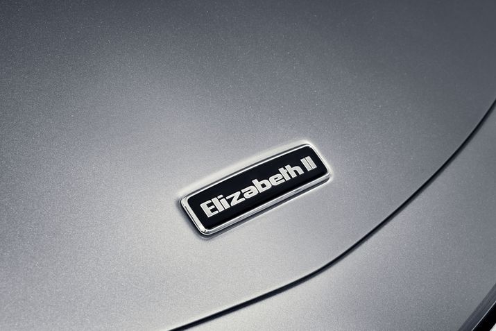 McLaren Artura - Rainha Elizabeth