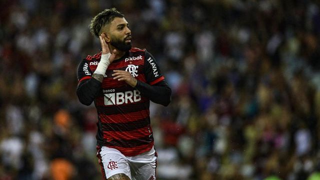 Isla pode deixar o Flamengo pela Universidad Católica