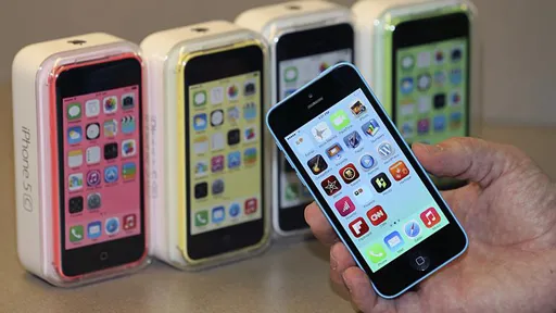 Não agradou: 3 milhões de unidades do iPhone 5C estão encalhadas nas lojas