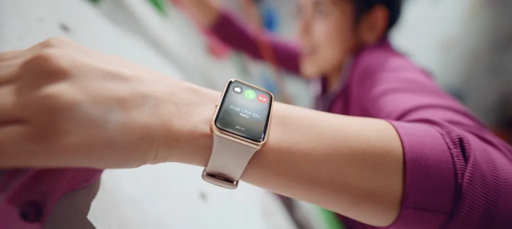 A pulseira inteligente Huawei Watch Fit 2 foi revelada no ínicio de julho na China (Imagem: Divulgação/Huawei)