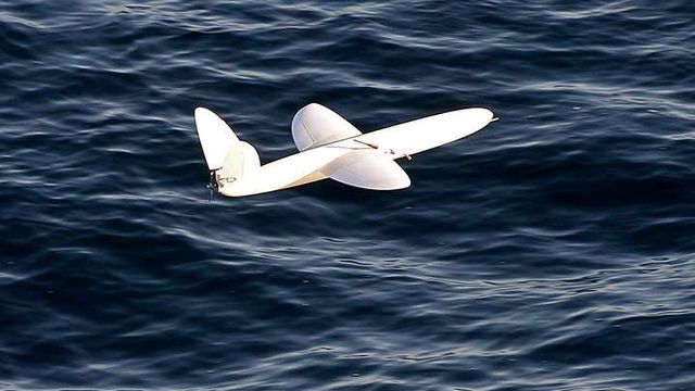 Avião feito por impressora 3D sobrevoa a Antártida