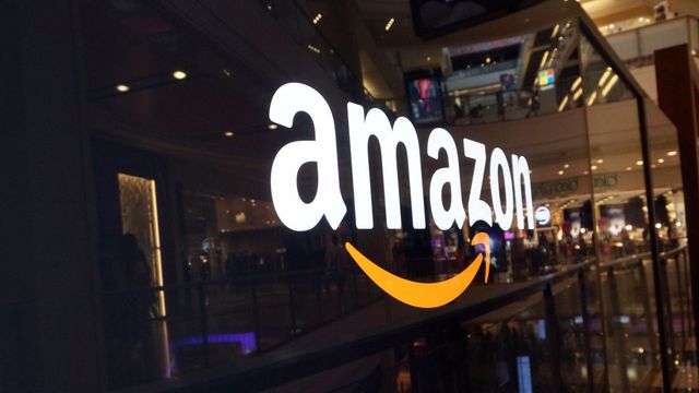 França processa Amazon por abuso de posição dominante
