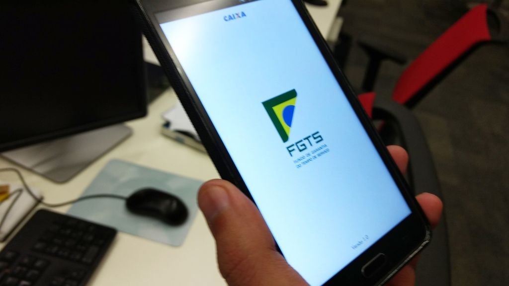 A verificação de saldo das contas inativas do FGTS pode ser feita via app ou pelo site da Caixa Econômica Federal