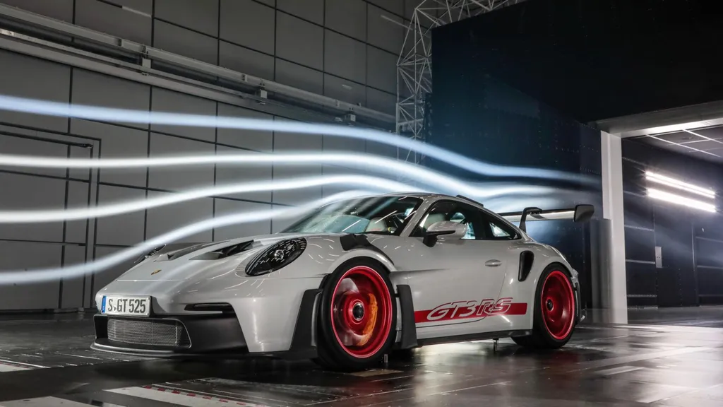 Testes de vento comprovam maior eficácia do projeto do 911 GT3 RS (Imagem: Divulgação/ Porsche)