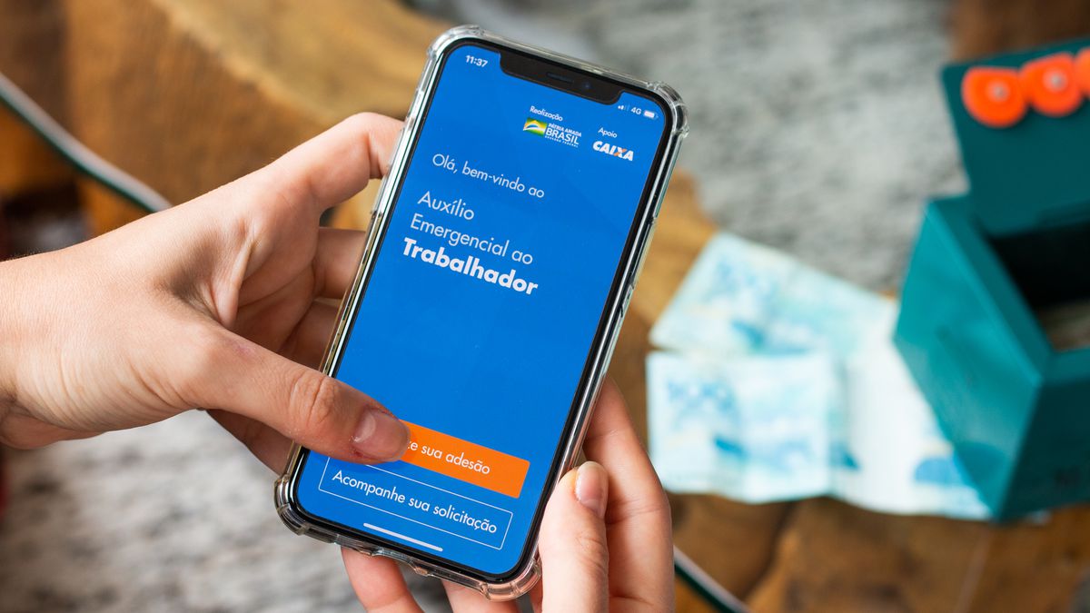 Vivo aceita auxílio emergencial na recarga de celular pré