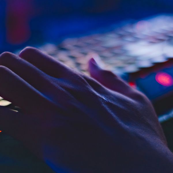 Ransomware com IA acelera ataques, mas ainda depende de ação humana