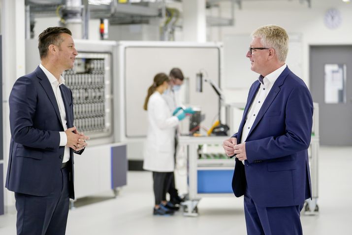 Laboratório de células de bateria Volkswagen em Salzgitter