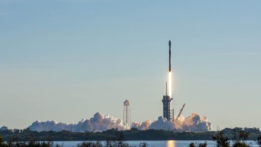 SpaceX bate recorde com foguete Falcon 9 em novo lançamento do projeto Starlink