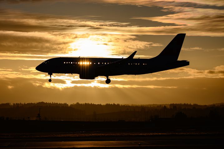 Avião em voo cruzeiro