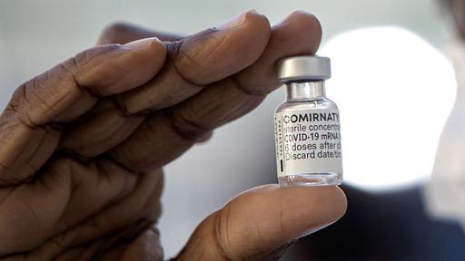 Europa recomenda terceira dose de vacina contra covid a todos os adultos