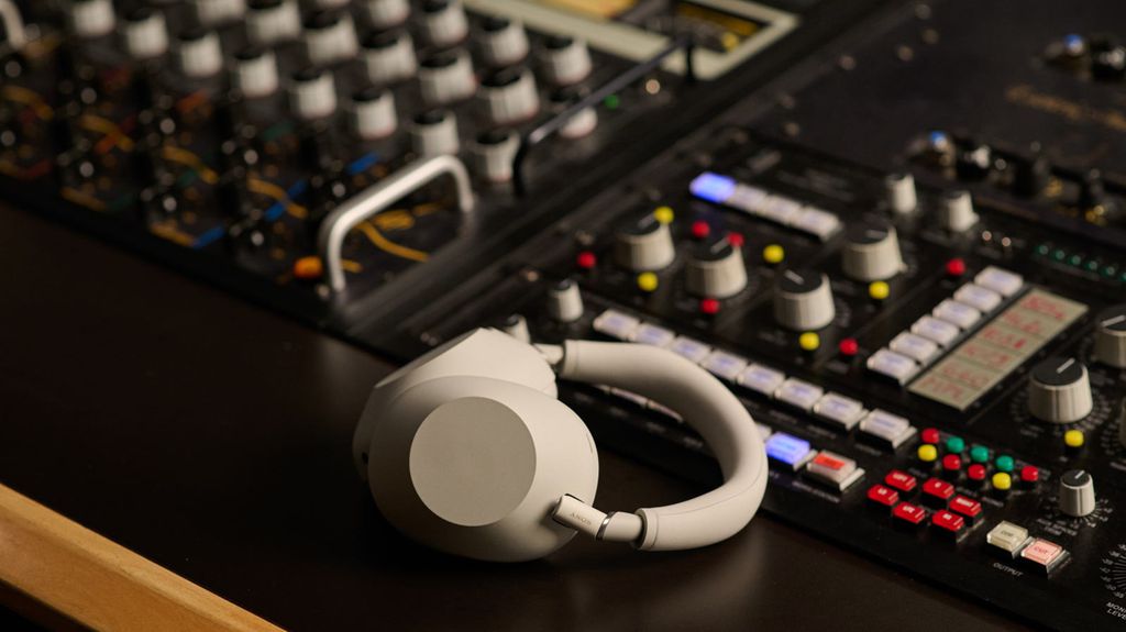 Fones Sony WH-1000XM6