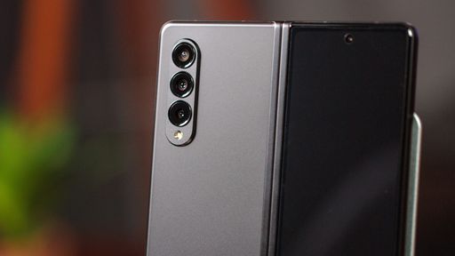 Review Galaxy Z Fold 3 | Faltam alguns detalhes para a nota máxima