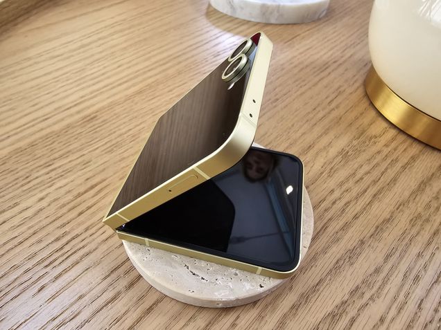 Galaxy Z Flip 6