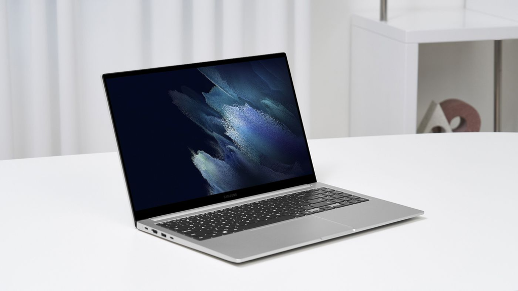 Com o elevado desempenho apresentado, a Samsung pode levar o Exynos 2200 a notebooks (Imagem: Divulgação/Samsung)