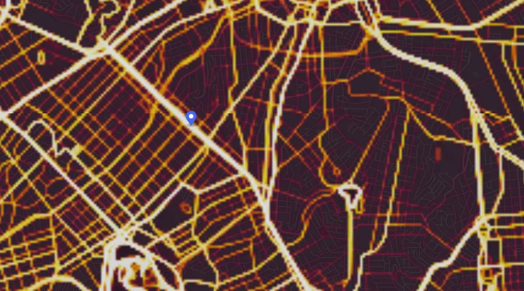 Mapa de calor do aplicativo Strava foi usado como ponto de partida dos pesquisadores; no cruzamento com outros dados públicos, mais de 37% dos usuários tiveram endereços revelados (Imagem: Captura de tela/Felipe Demartini/Canaltech)