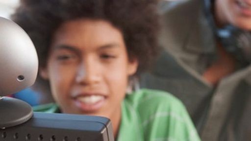 Dicas para ficar bonitão na webcam
