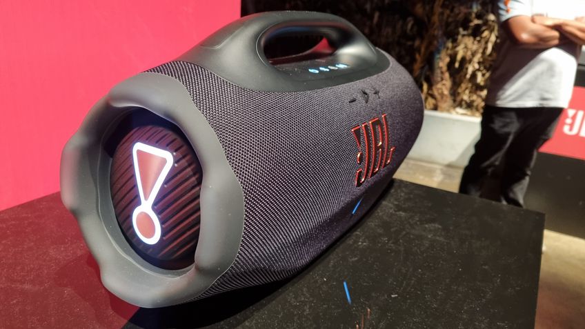 JBL Boombox 4