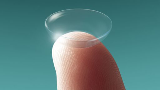 Usa lentes de contato? Veja quais danos o mau uso pode causar