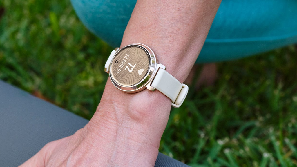 CES 2024 | Garmin lança relógios Lily 2 com visual sofisticado