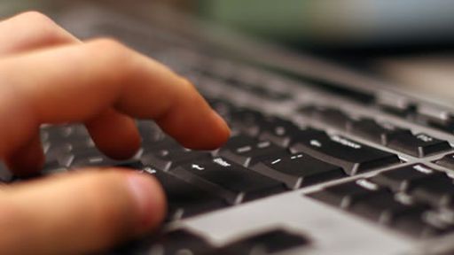 Cuidados e manutenção preventiva em computadores garantem bom desempenho