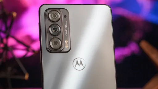 Motorola Edge 20 é atualizado para o Android 12 no Brasil