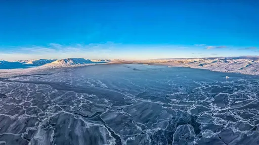 Em um único dia, a Groenlândia perdeu gelo suficiente para cobrir toda a Flórida