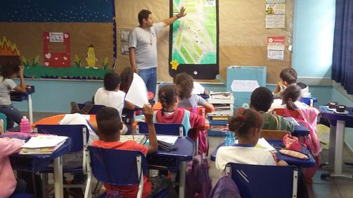 Professor de geografia usa Pokémon GO para alunos entenderem mapas