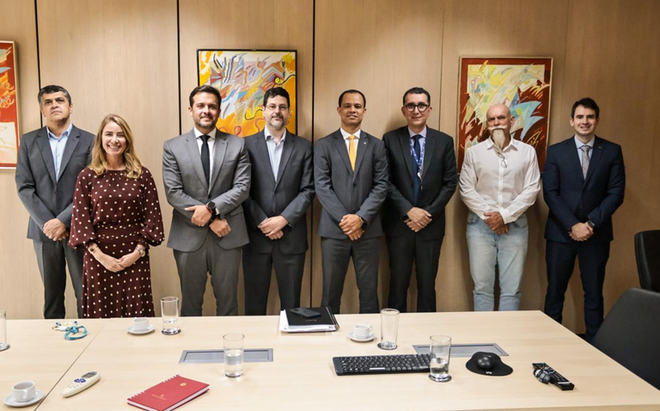 anatel tv box pirata para escolas