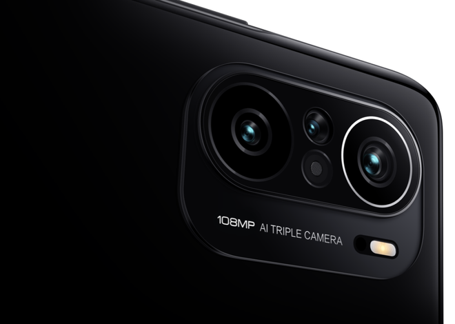 O Mi 11i se destaca em câmeras pelo sensor de 108 MP e capacidade de gravação em 8K a 30 FPS (Imagem: Divulgação/Xiaomi)