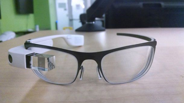 Google Glass já está sendo usado com óculos de grau