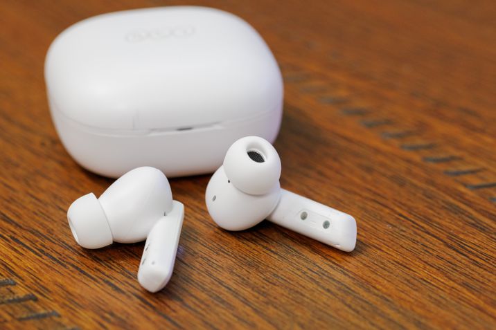 QCY Melobuds ANC fones