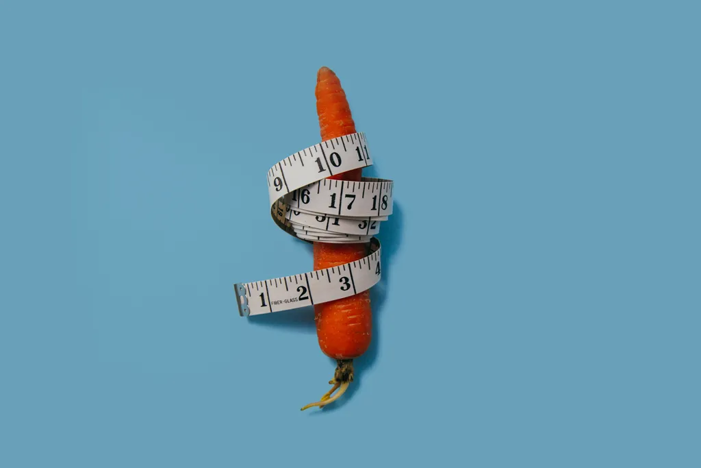 A preocupação com o tamanho do pênis afeta muitos homens, mas a medida para um micropênis pode ser menor do que se imagina, ficando abaixo de 9,3 cm ou 7,5 cm, em algumas médias (Imagem: charlesdeluvio/Unsplash)